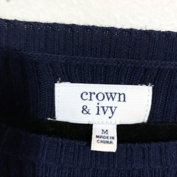 WOMENS BLUE COLORFUL BELLE SLEEVE TOP SIZE MEDIUM - Picture 2 of 4